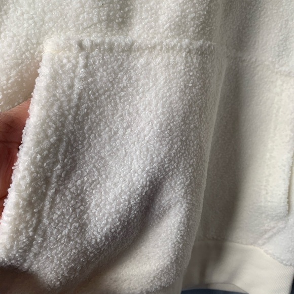 NWT Men’s Sherpa fuzzy cream soft pullover hoodie Small - Picture 6 of 9